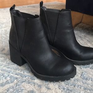 Dirty Laundry bootie